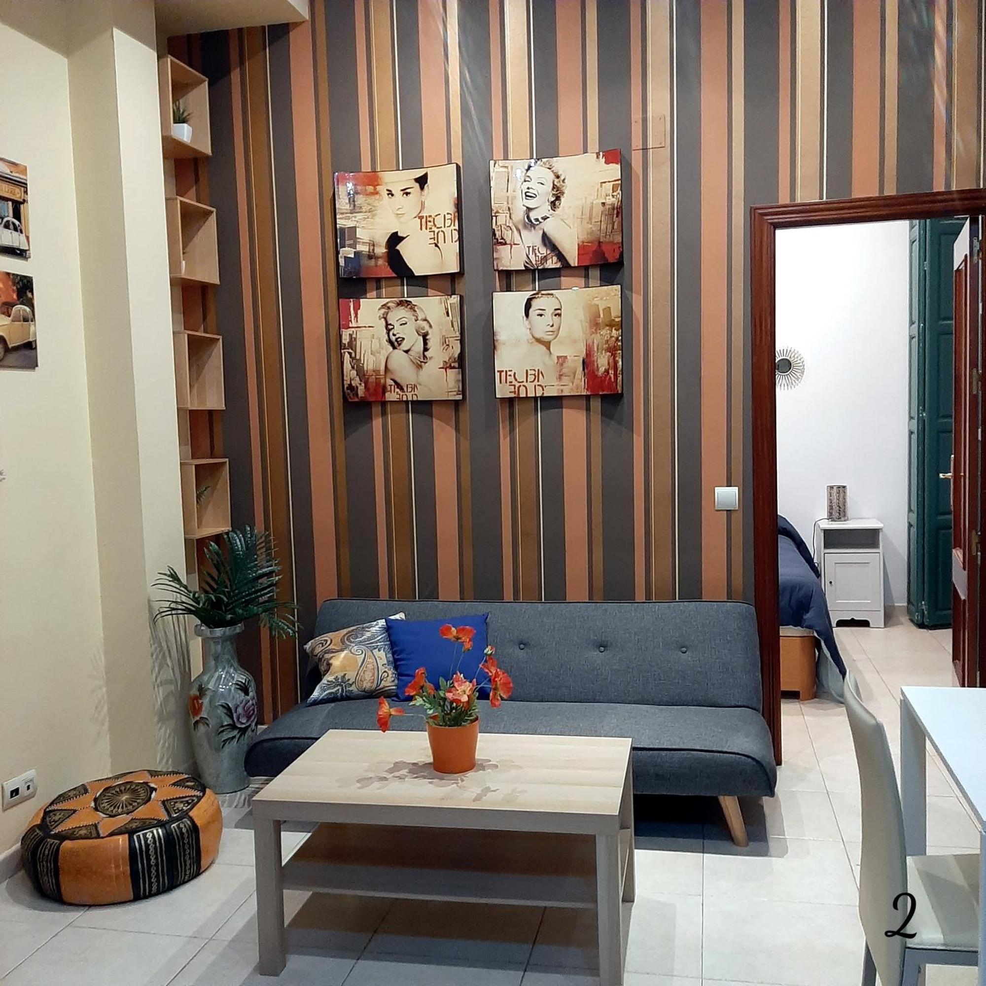 Apartamento Mon Cheri Малага Экстерьер фото