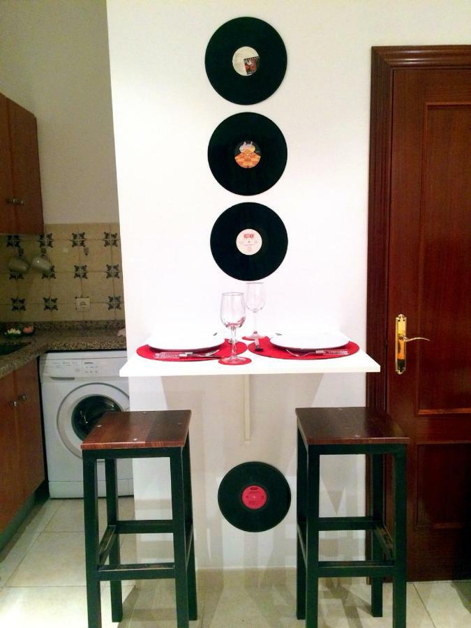Apartamento Mon Cheri Малага Экстерьер фото